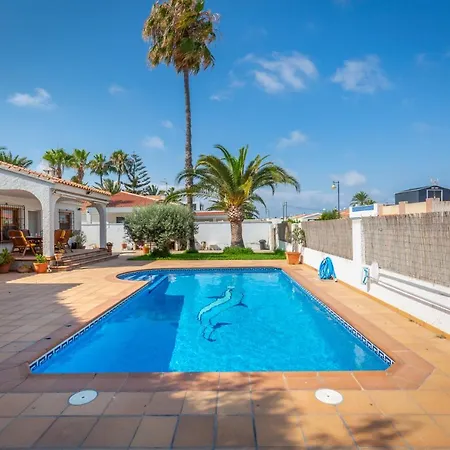 Fidalsa Relax Pool & Beach * Торрев'єха