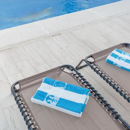 Вілла Fidalsa Relax Pool & Beach Торрев'єха